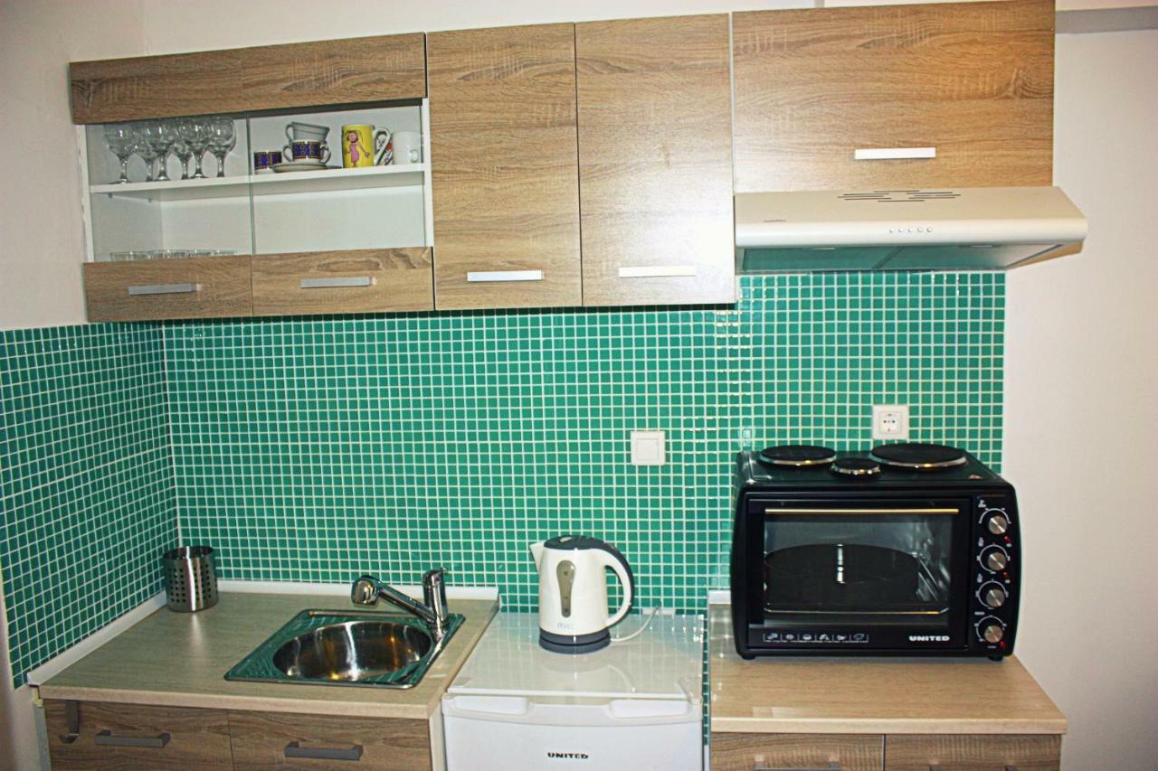 Nei Epivates Rental Rooms 50M From The Beach นัวอายบิวาไต ภายนอก รูปภาพ